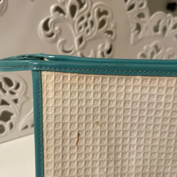 Kate Spade large gorgeous new condition make up bag very clean inside - Picture 14 of 16